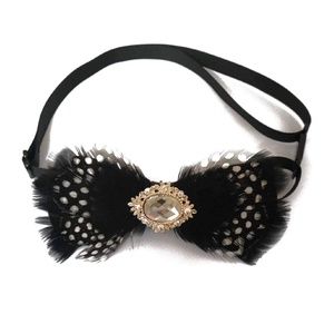 Mens Crystal Pre Tied Feather Bowtie Black Gold